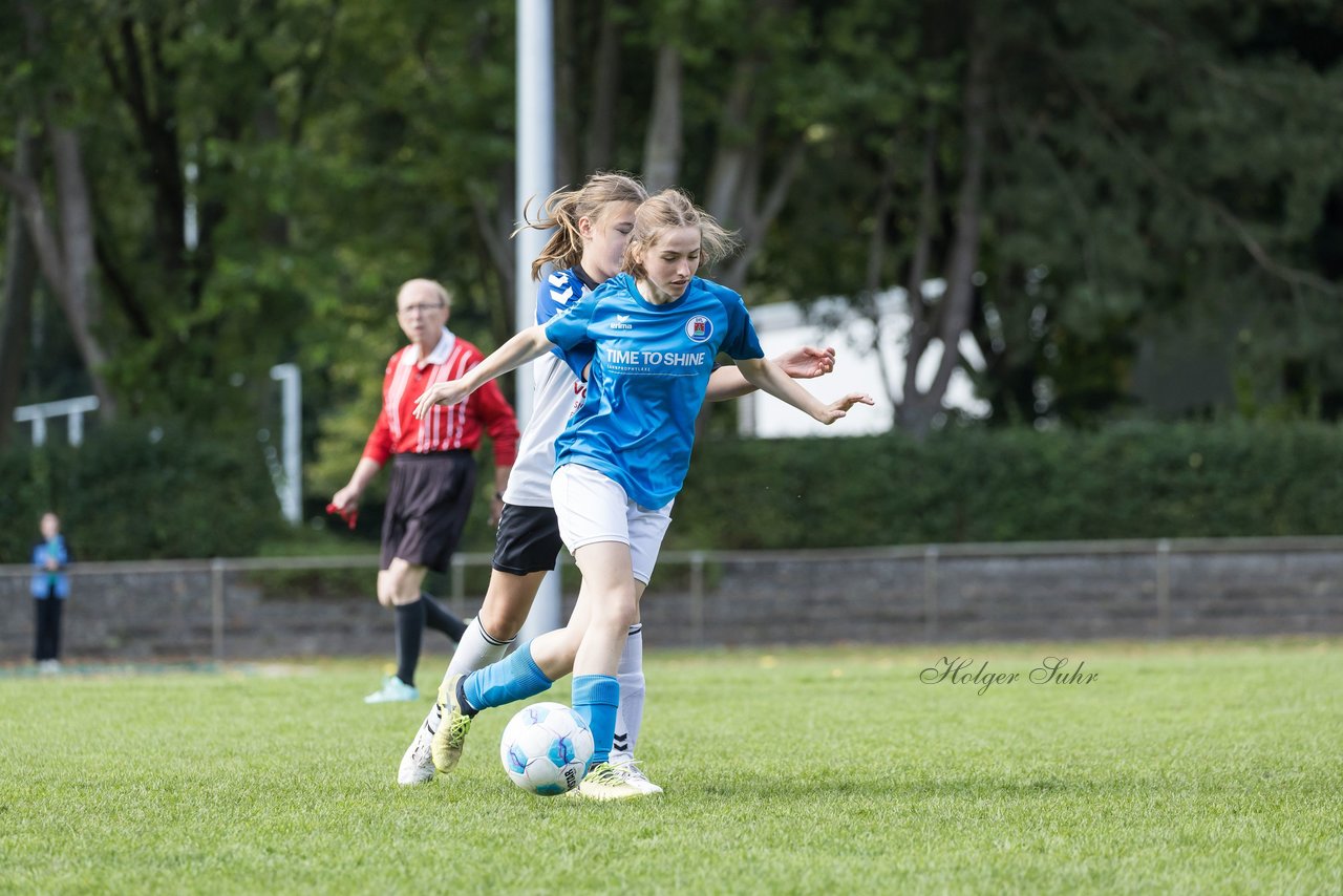 Bild 277 - wBJ VfL Pinneberg - Germania Schnelsen : Ergebnis: 15:1